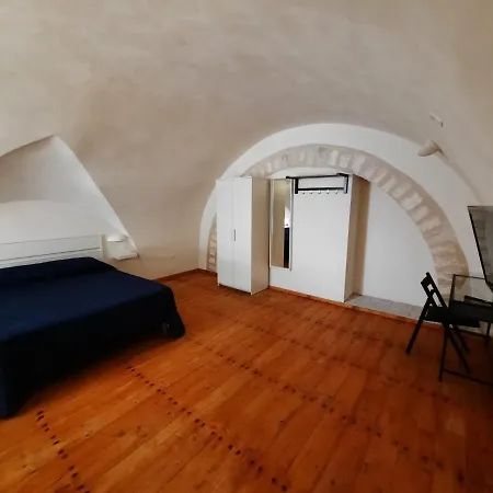 Teta Bed & Breakfast 4*