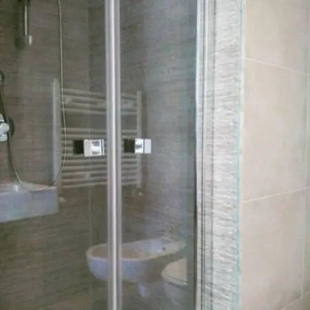 Teta Bed & Breakfast 4*