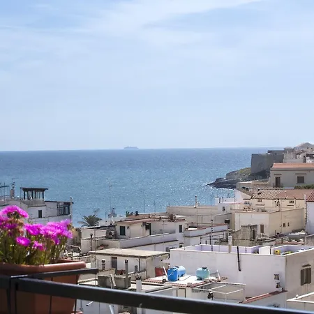 Teta ベッド・アンド・ブレックファスト 4*