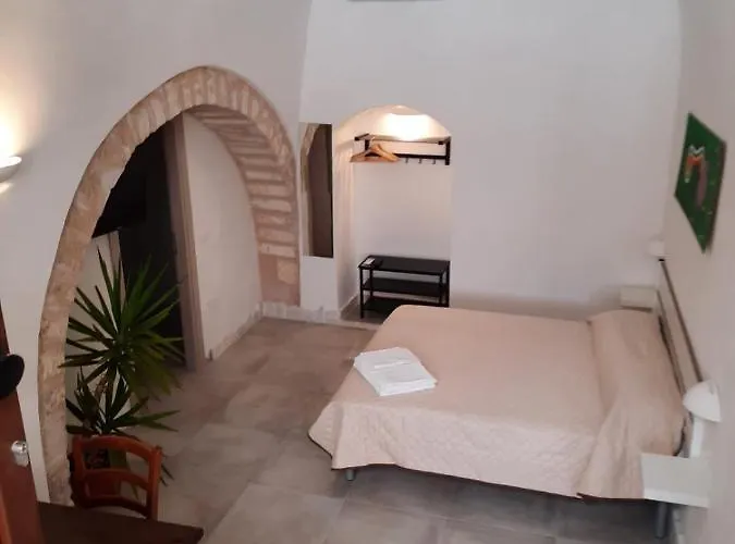 Teta Bed & Breakfast 4*